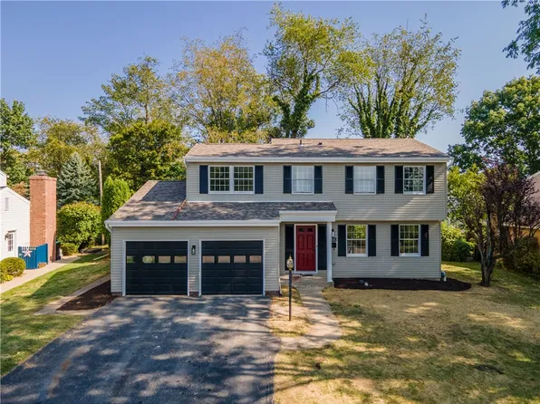 146 Firwood Dr, Bridgeville, PA 15017