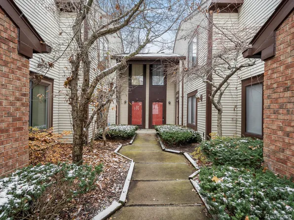 24393 Evergreen Rd, Southfield, MI 48075
