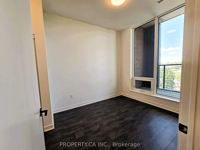 1185 Dupont St #316 — Photo 5