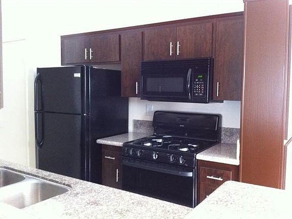 3rd image of 4432 Coldwater Canyon Ave APT 205