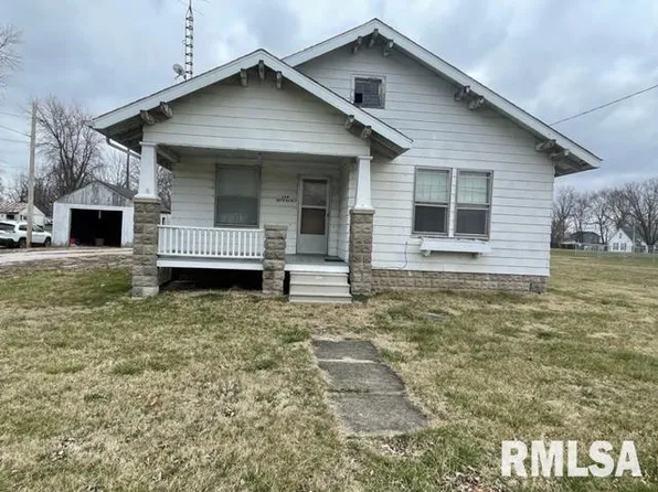 539 S Main St, Palmyra, IL 62674