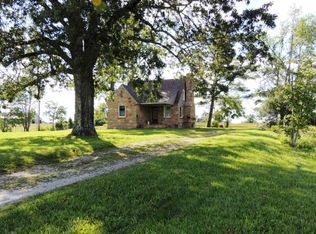 761 Highland Ln, Crossville, TN 38555