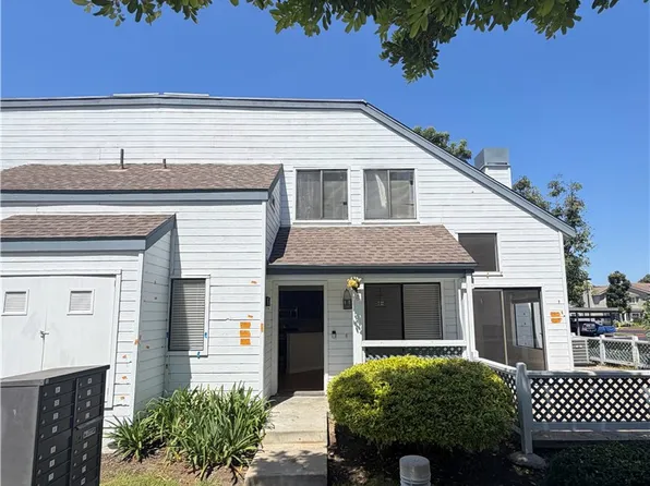 97 Fallingstar #56, Irvine, CA 92614