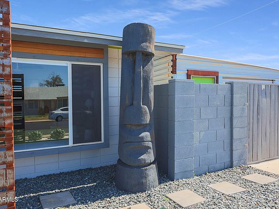 5th image of 2201 E MARILYN Road