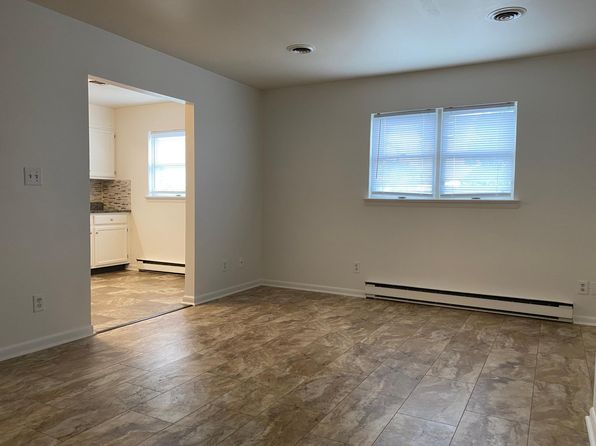 1336A Sandhill Rd APT A, Lebanon, PA 17046