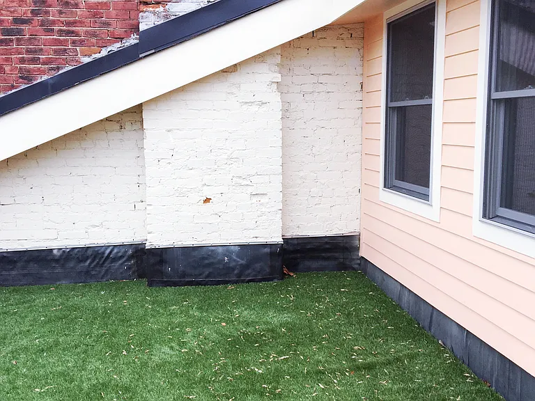 1607 Main St #7 — Photo 8