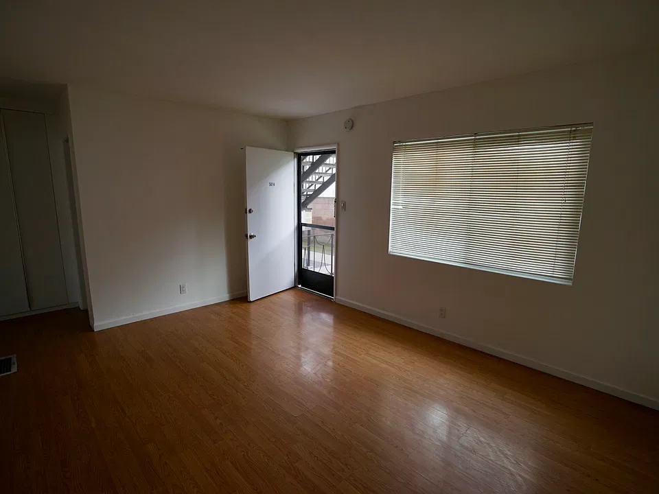 5614 Auckland Ave #5614