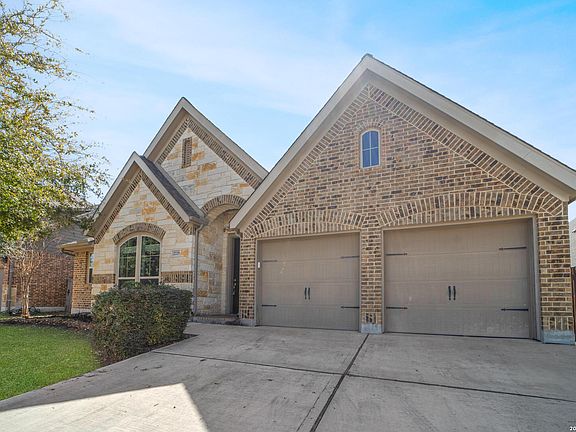 3rd image of 2725 SADDLEHORN DR