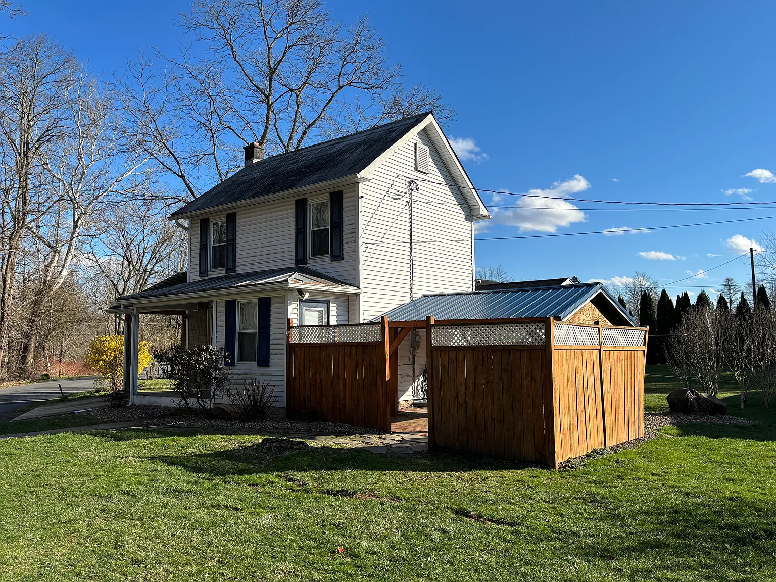 1 bed, 1000 sqft, $1,000 — Photo 1