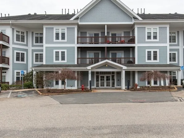 501 Commerce Dr Unit 3205, Braintree, MA 02184