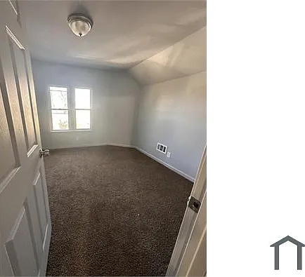 558 Holbrook St — Photo 5