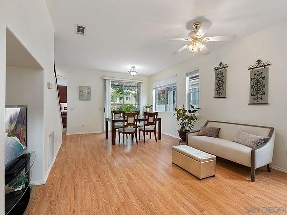 3rd image of 8307 Gold Coast Dr Unit 3