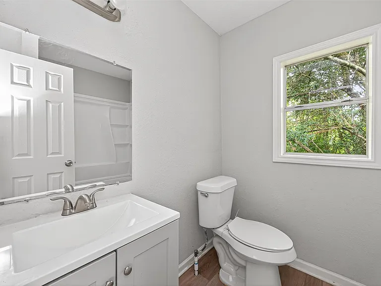 21146 Caney Dr — Photo 36