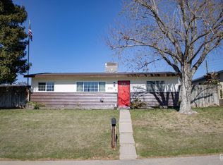 2708 Fairfax Rd, Bakersfield, CA 93306