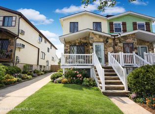 200 Travis Ave, Staten Island, NY 10314