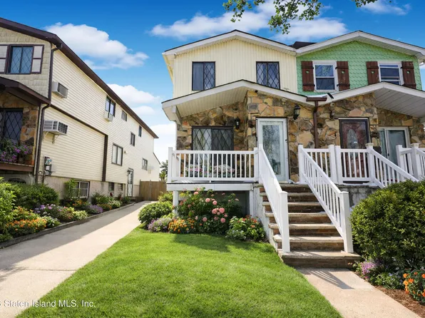 200 Travis Ave, Staten Island, NY 10314