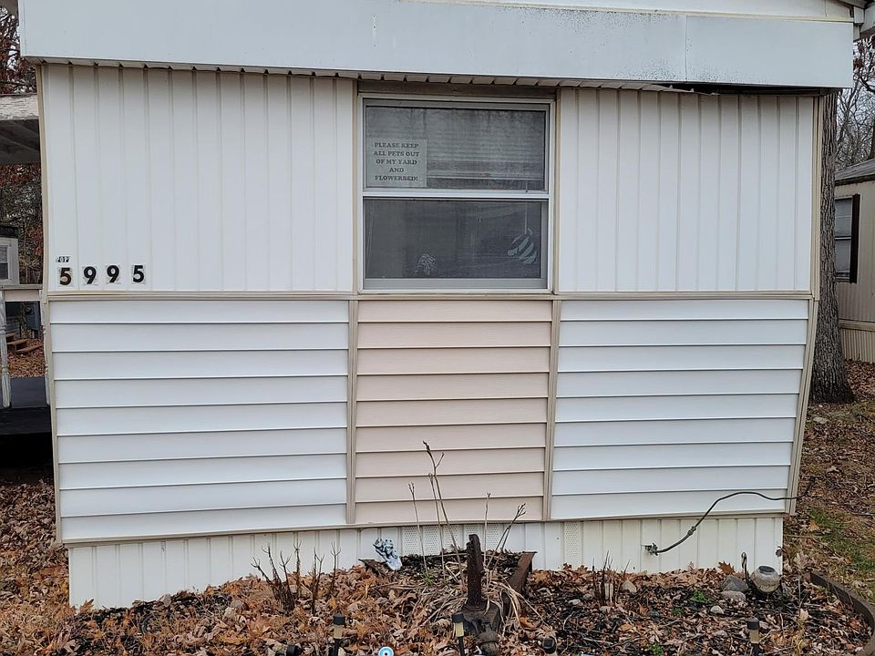 1st image of 5995 Powers Ln