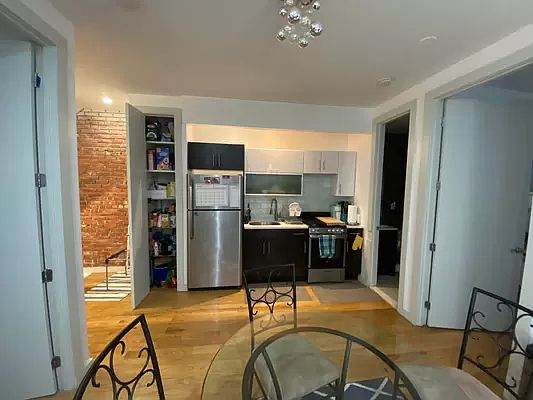 4th image of 419 Classon Ave #1BA