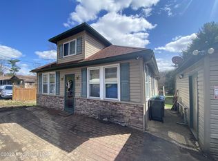 5870 Nuangola Rd, Mountain Top, PA 18707