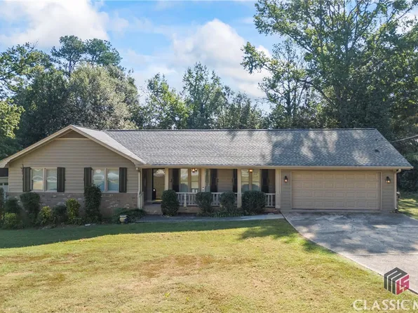 2148 Dogwood Circle, Snellville, GA 30078