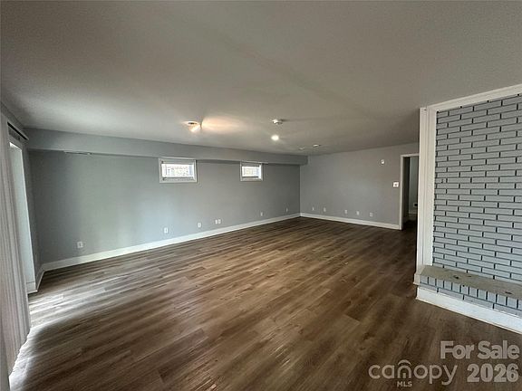 4th image of 614 Sunnybrook Dr