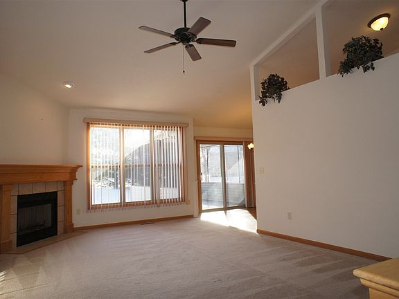 4th image of 6563 Sawgrass Dr