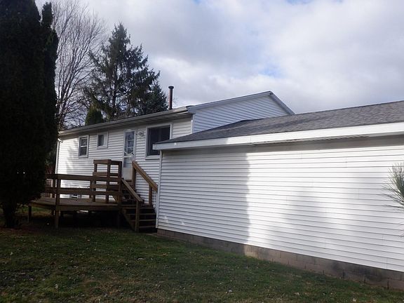 4th image of 4121 Aspen Dr