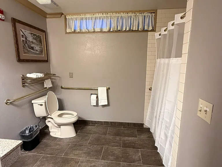 429 Beachfront Ct — Photo 12