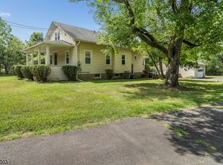 100 Dutchtown Harlingen Rd, Belle Mead, NJ 08502