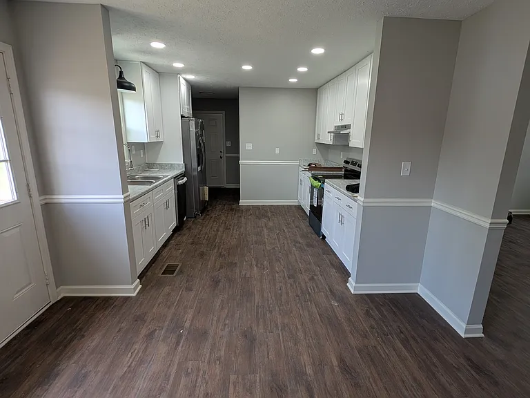 124 Davidson Dr — Photo 6
