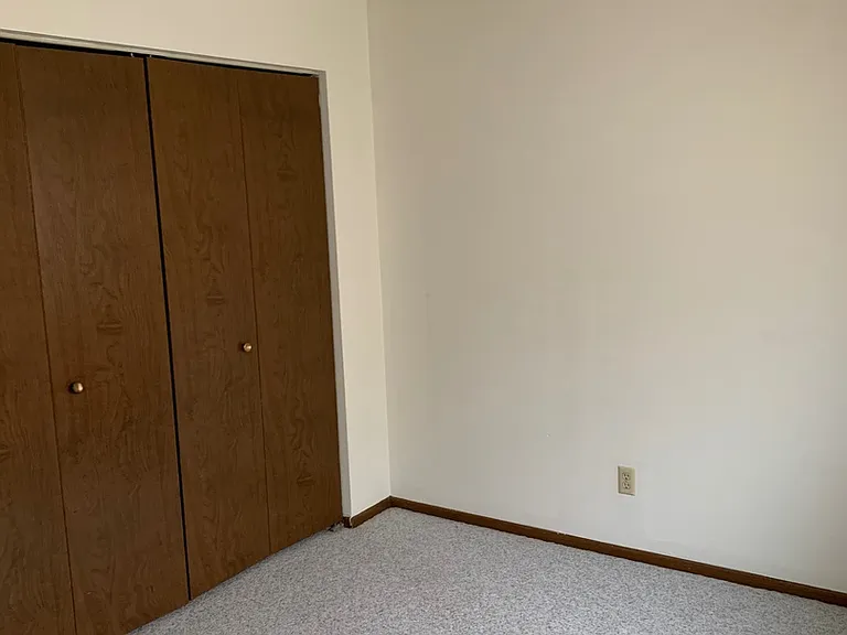 113 W Interstate Ave — Photo 4