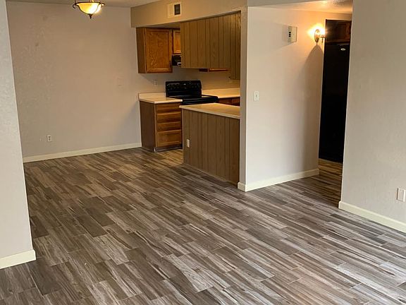 5th image of 5130 W Wood Dr