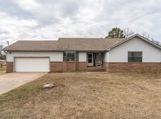 1041 Sunny Slope Dr, Alma, AR 72921