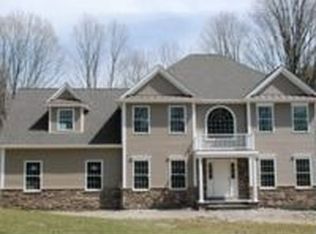 298 Aspetuck Ridge Rd, New Milford, CT 06776