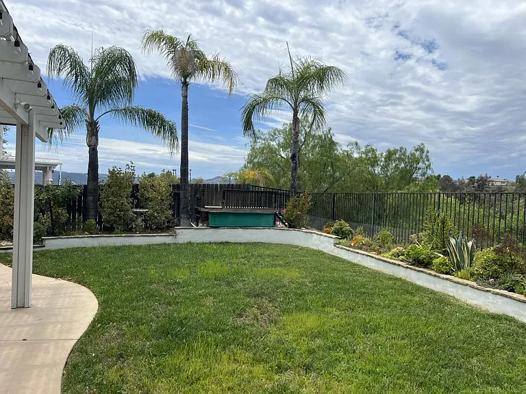 40125 Belvedere Ct — Photo 37