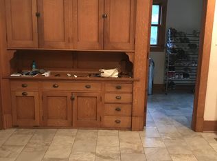 19 W Water St, Sandwich, IL 60548