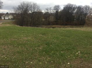 3385 Maple Dr S, Cambridge, MN 55008