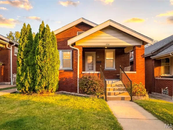 4959 Walsh St, Saint Louis, MO 63109