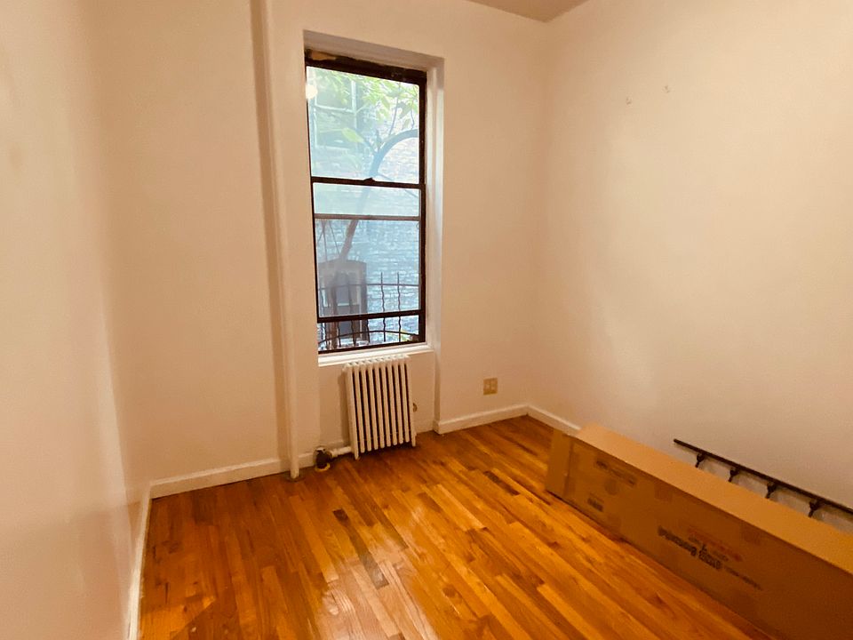 2nd image of 62 W 125th St #3046