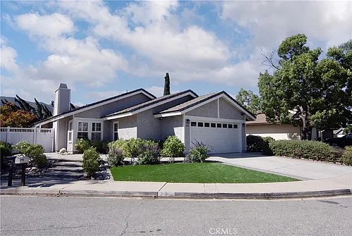 80 Ilex Dr Photo 1