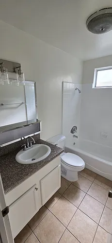 Floor plan Cozy two-bedroom