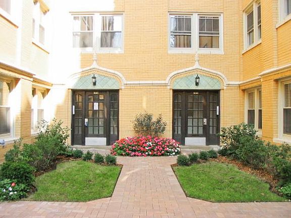 3rd image of 1941 Grove Ave #1927108