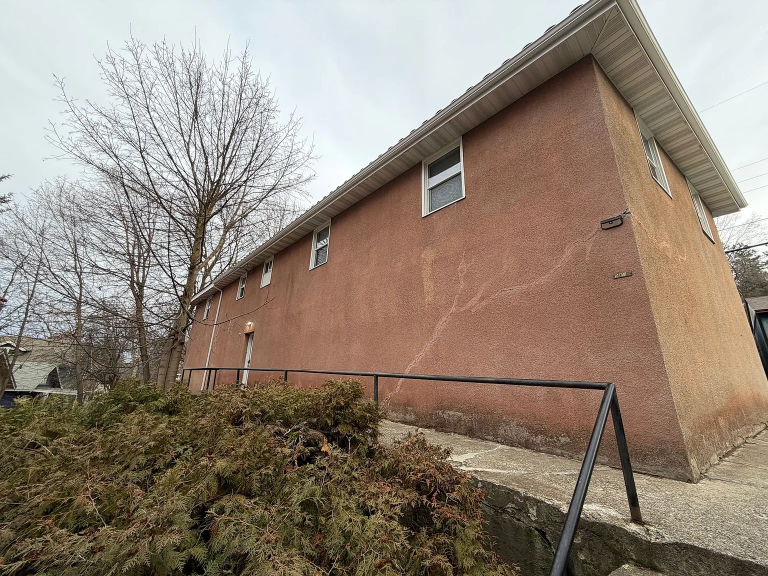 Monroe Apartments! — Photo 4