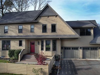 61 Neptune St, Beverly, MA, 01915