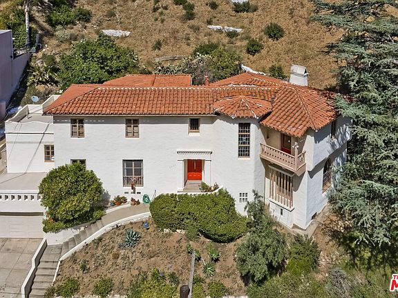 2nd image of 2024 N Curson Ave
