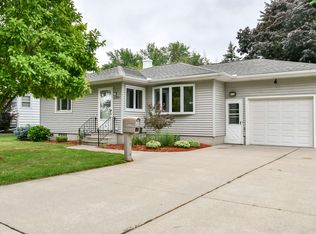 2010 S Alp St, Bay City, MI 48706