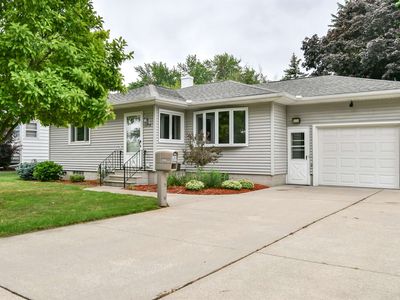2010 S Alp St, Bay City, MI, 48706