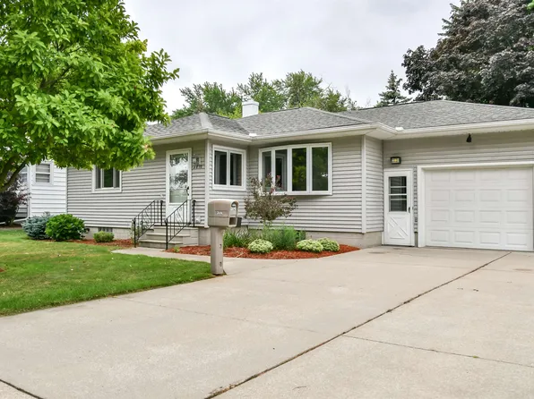 2010 S Alp St, Bay City, MI 48706