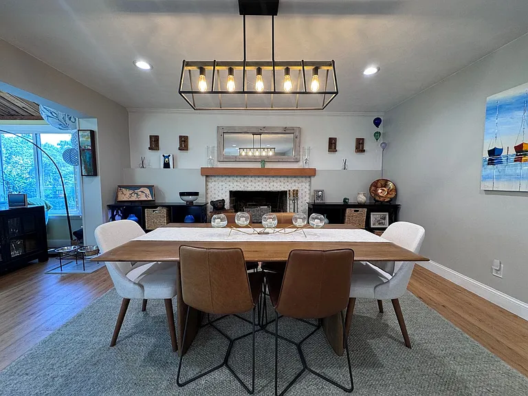 928 General Stuart Dr — Photo 11