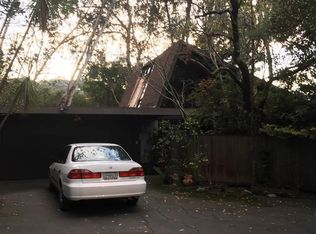 170 Glorietta Blvd, Orinda, CA 94563